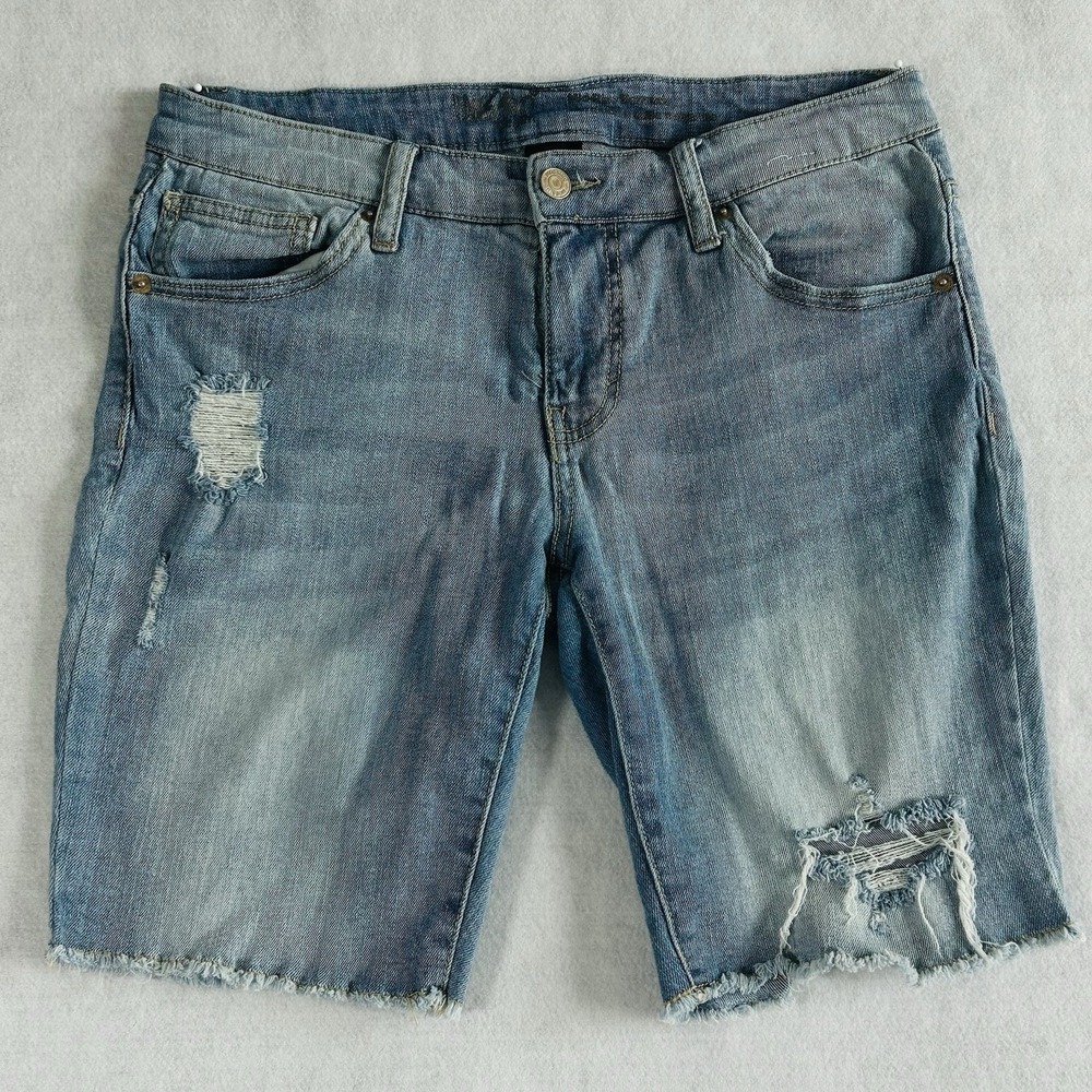 VTG Mossimo Mid-Rise Stretch Distressed Denim Bermuda Shorts‎ Size - Women's 10
